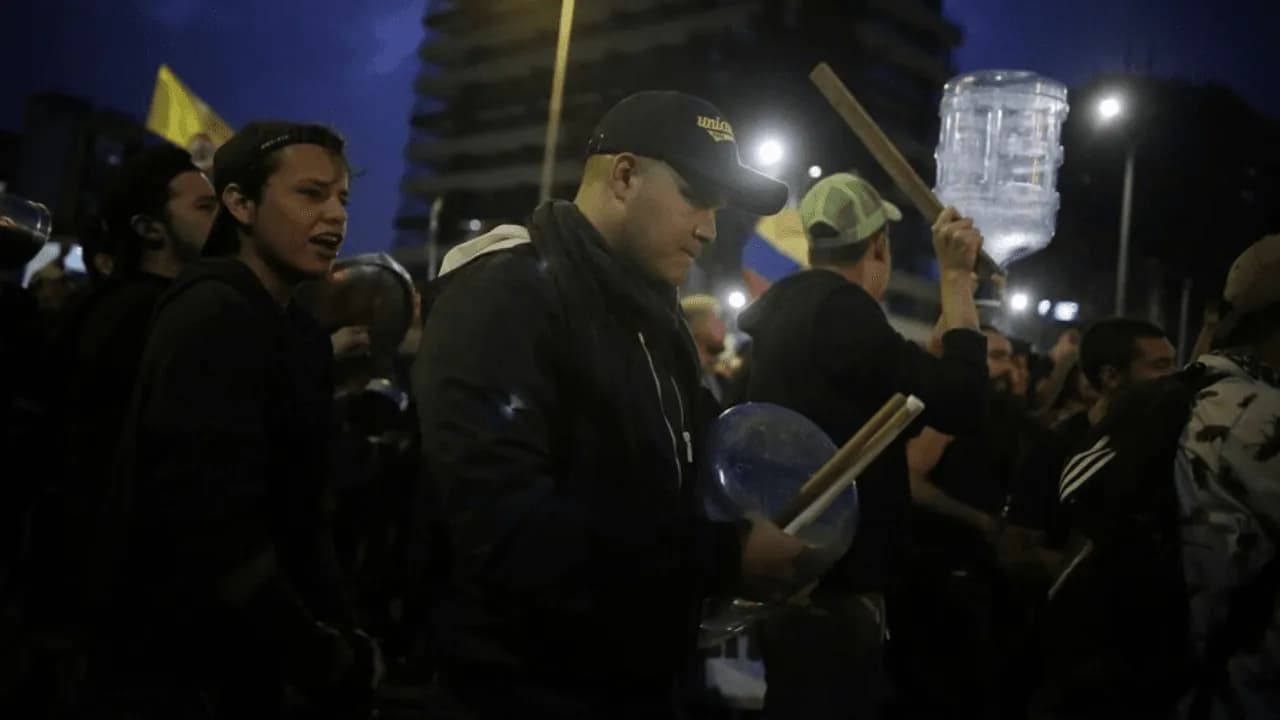 photologuephotos2024-04presentan_en_medellin_la_serie_de_cortos_que_narra_la_desinformacion_cuando_se_metieron_a_los_conjuntos_en_el_paro_de_2019png photologuephotos2024-04presentan_en_medellin_la_serie_de_cortos_que_narra_la_desinformacion_cuando_se_metieron_a_los_conjuntos_en_el_paro_de_2019png