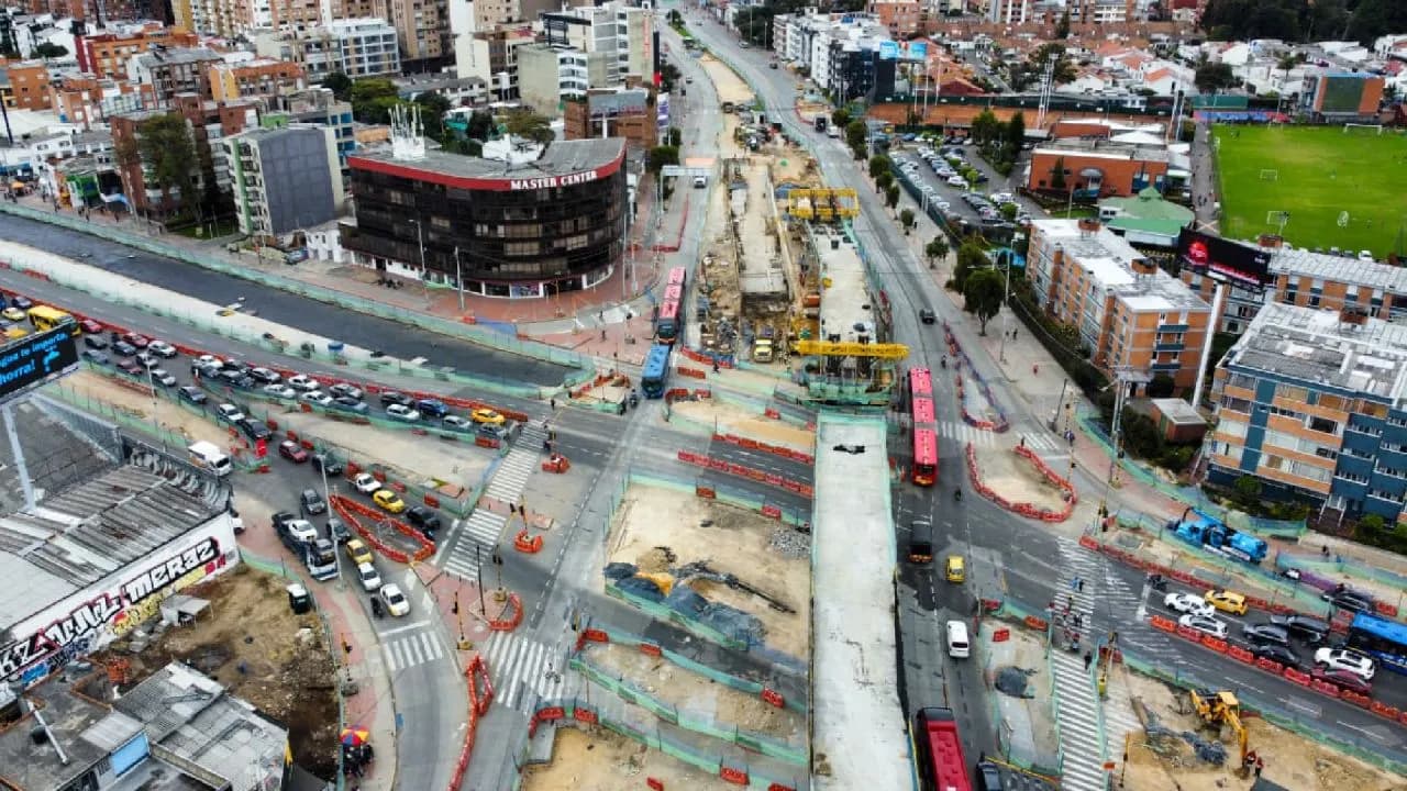 photologuephotos2024-07puente-calle-100jpg photologuephotos2024-07puente-calle-100jpg