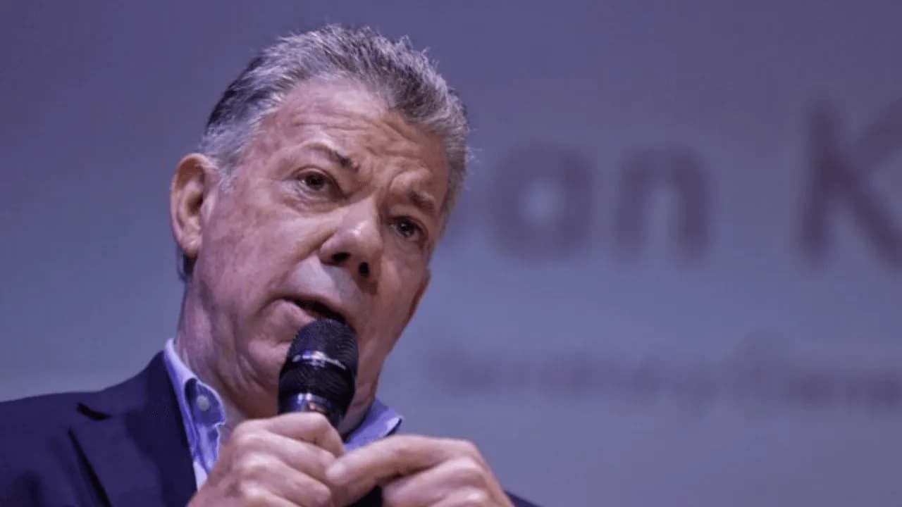 photologuephotos2024-05juan-manuel-santos-responde-a-petropng photologuephotos2024-05juan-manuel-santos-responde-a-petropng