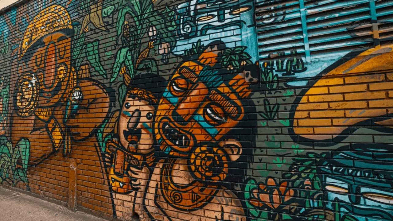 photologuephotos2024-06tour-distrito-grafittipng photologuephotos2024-06tour-distrito-grafittipng