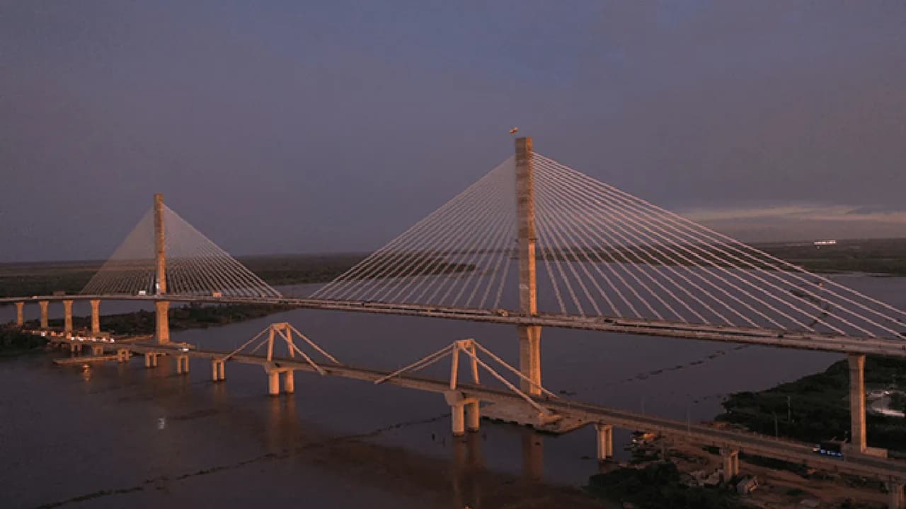 photologuephotos2024-06dos_puentes_pumarejojpg photologuephotos2024-06dos_puentes_pumarejojpg