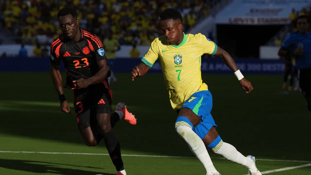 photologuephotos2024-07davinson_sanchez_y_viniciuis_junior_en_la_copa_america_2024png photologuephotos2024-07davinson_sanchez_y_viniciuis_junior_en_la_copa_america_2024png