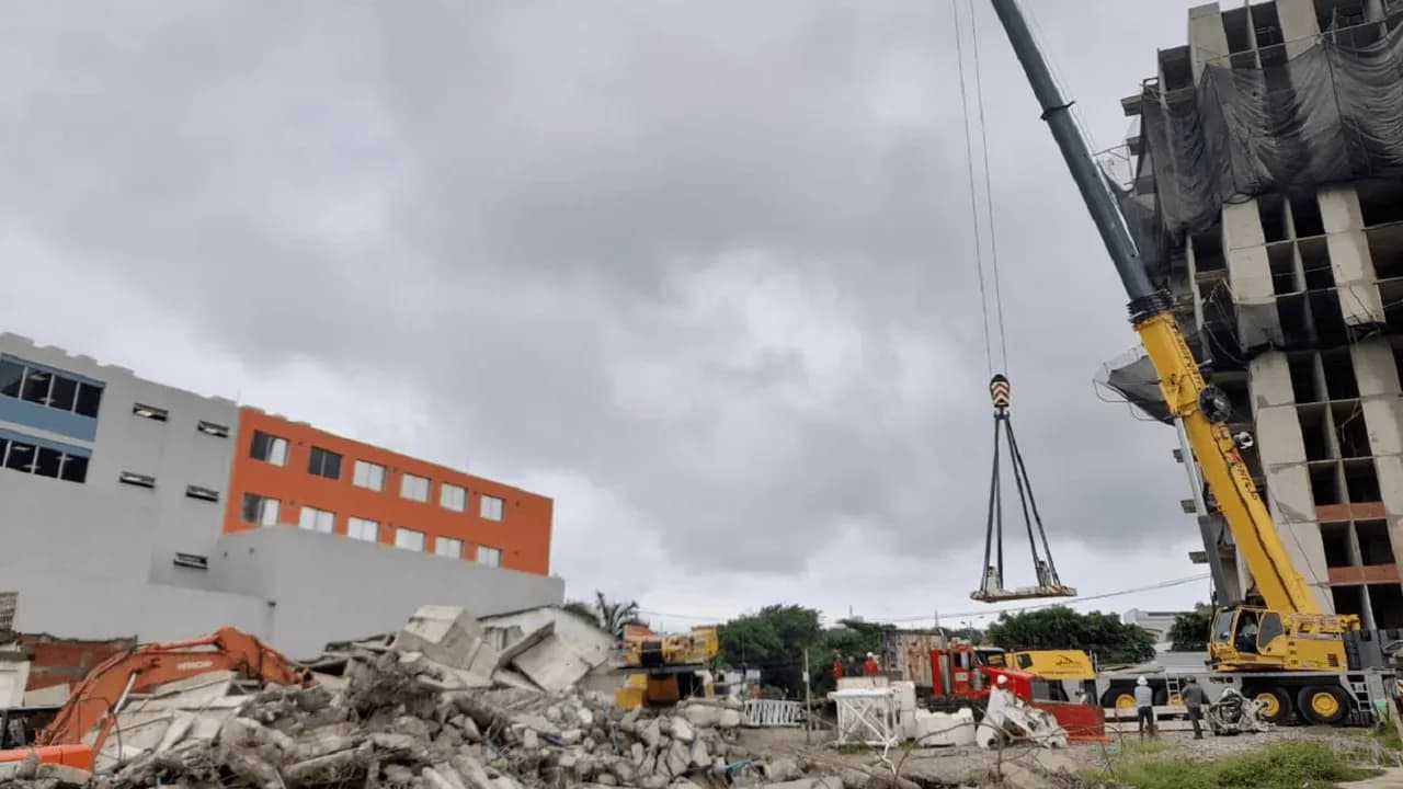 photologuephotos2024-09aquarela_demolicionpng photologuephotos2024-09aquarela_demolicionpng