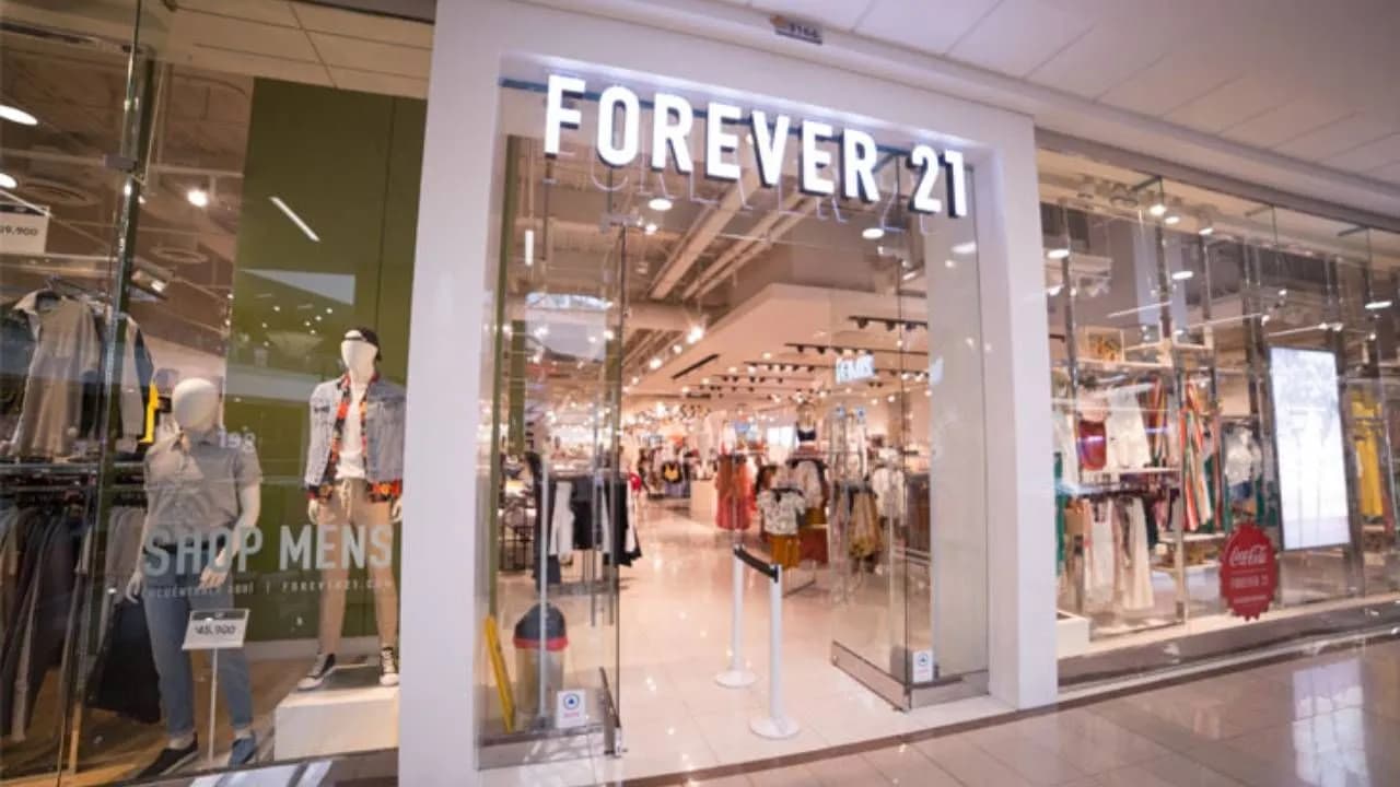 photologuephotos2024-07forever_21_se_va_de_colombia_pero_liquidando_prendas_a_mitad_de_preciojpg photologuephotos2024-07forever_21_se_va_de_colombia_pero_liquidando_prendas_a_mitad_de_preciojpg