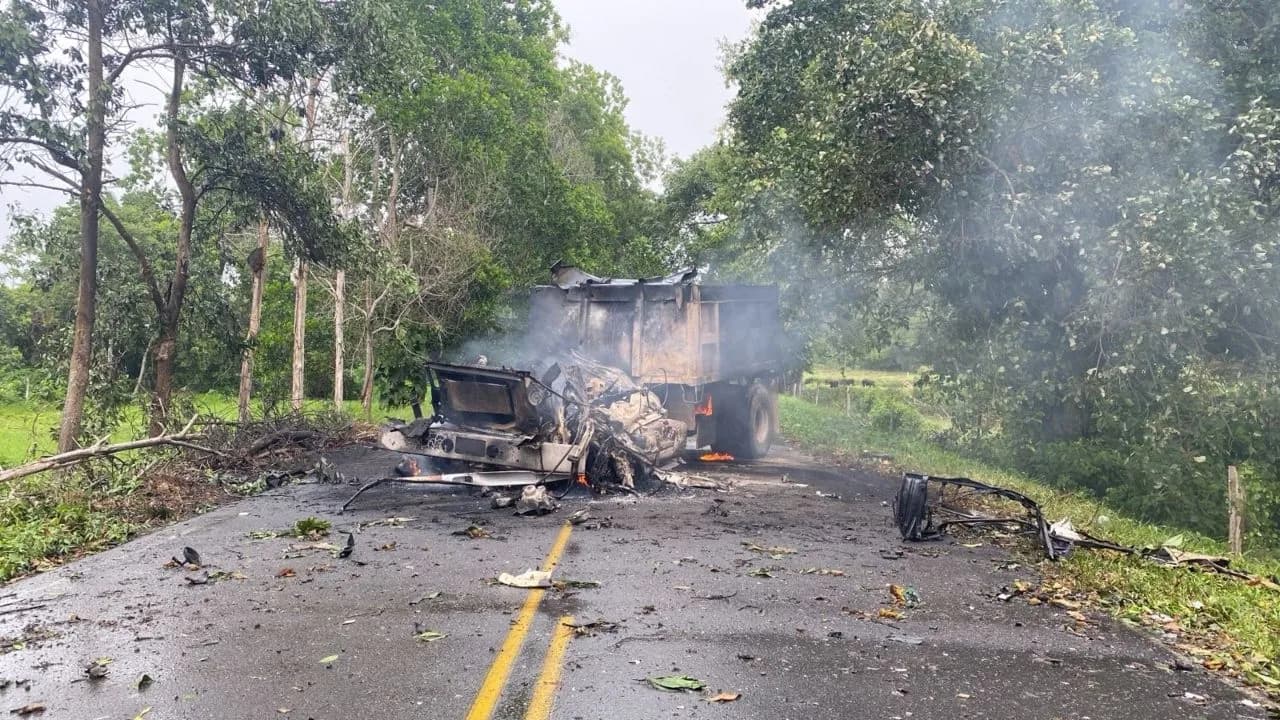 foto-atentado-arauca_1.jpg foto-atentado-arauca_1.jpg