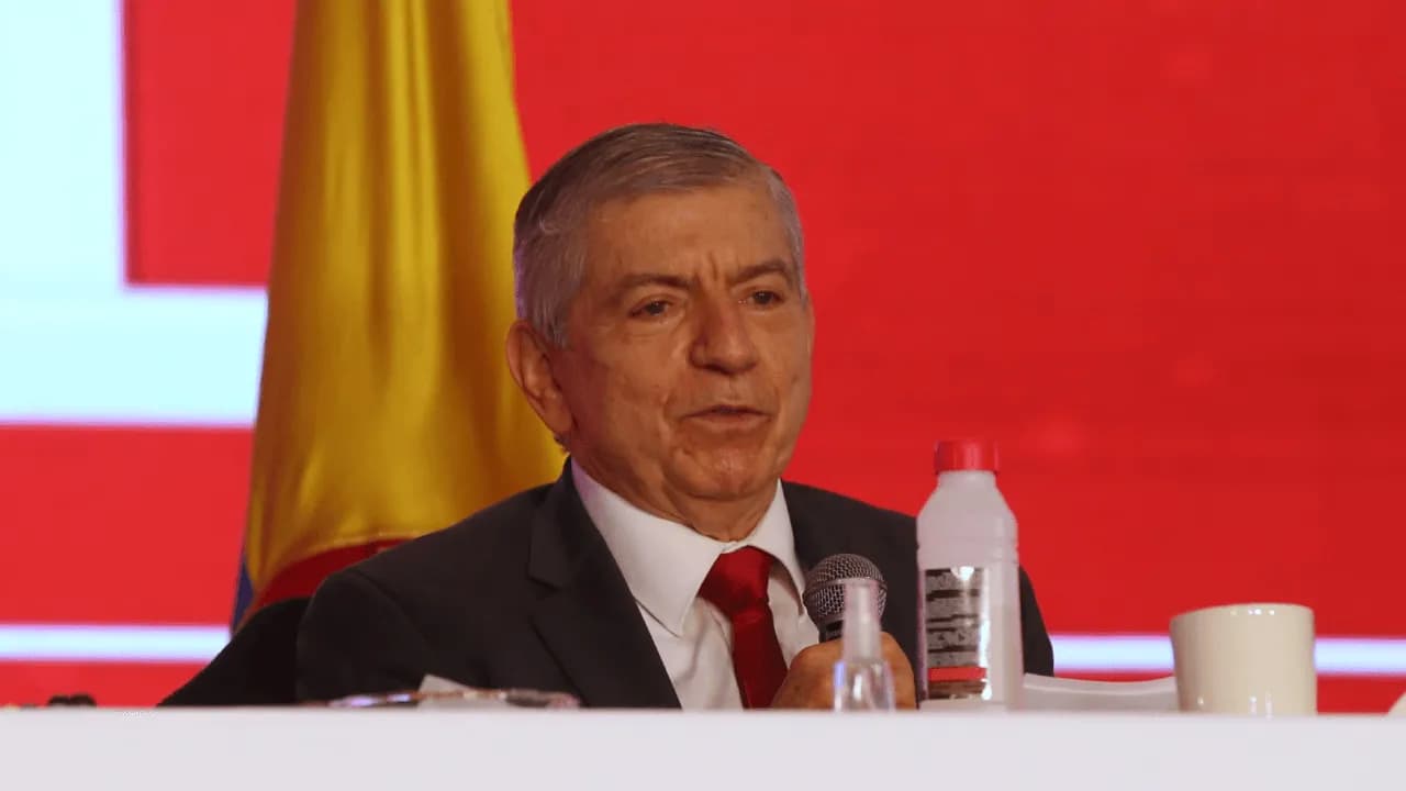 photologuephotos2024-10expresidente_cesar_gaviriapng photologuephotos2024-10expresidente_cesar_gaviriapng