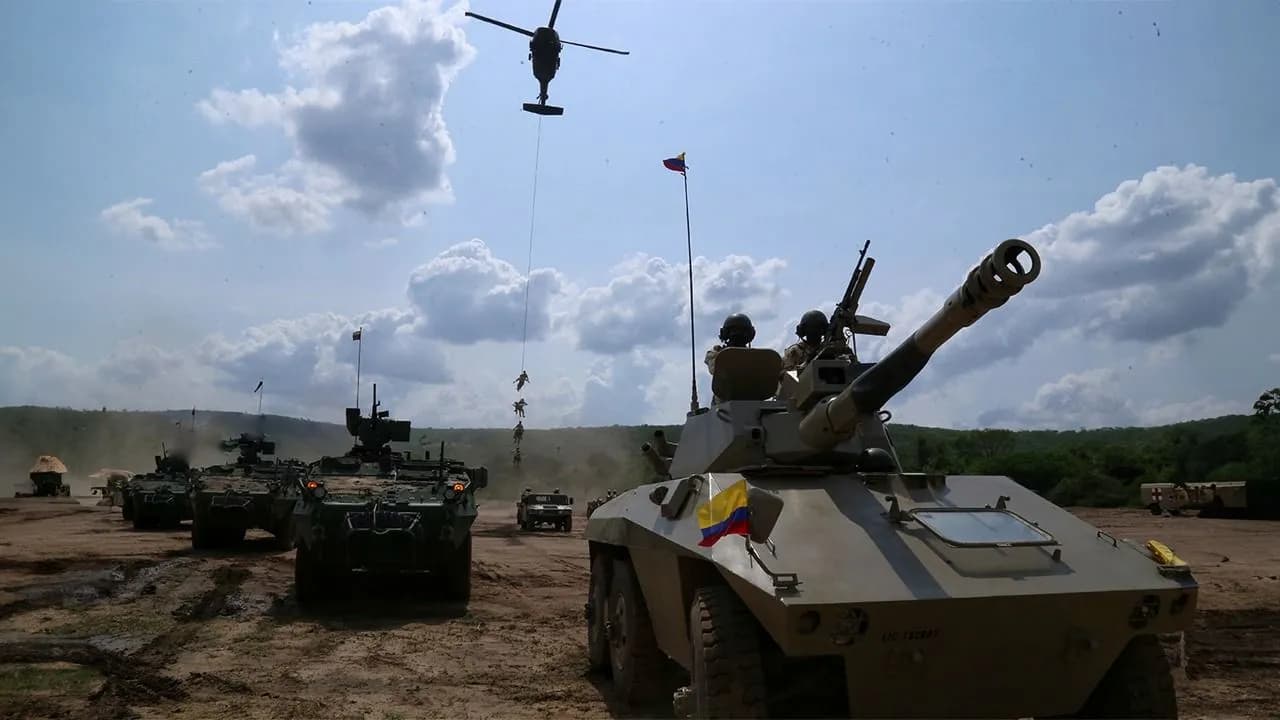 photologuephotos2024-11portada_militares_ok_juevesjpg photologuephotos2024-11portada_militares_ok_juevesjpg