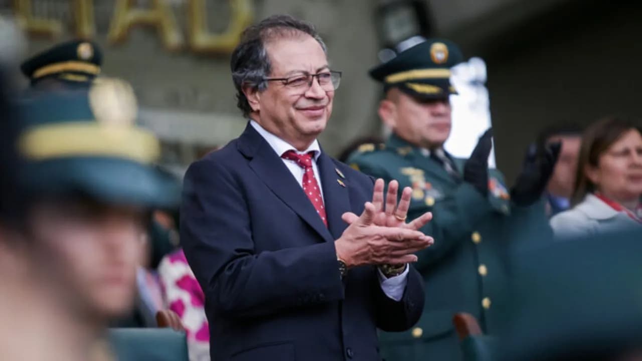 photologuephotos2024-11presidente_gustavo_petro_en_la_casa_militarjpg photologuephotos2024-11presidente_gustavo_petro_en_la_casa_militarjpg