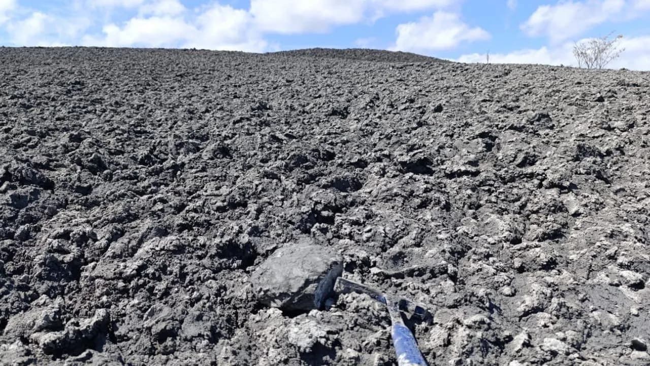 photologuephotos2024-11eruocion_volcan_los_aburridosjpg photologuephotos2024-11eruocion_volcan_los_aburridosjpg