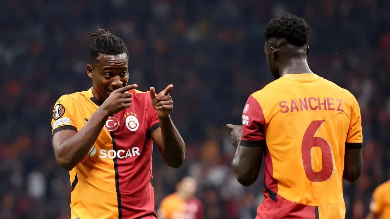 photologuephotos2024-11davinson_sanchez_formacion_titular_del_galatasarayjpg photologuephotos2024-11davinson_sanchez_formacion_titular_del_galatasarayjpg
