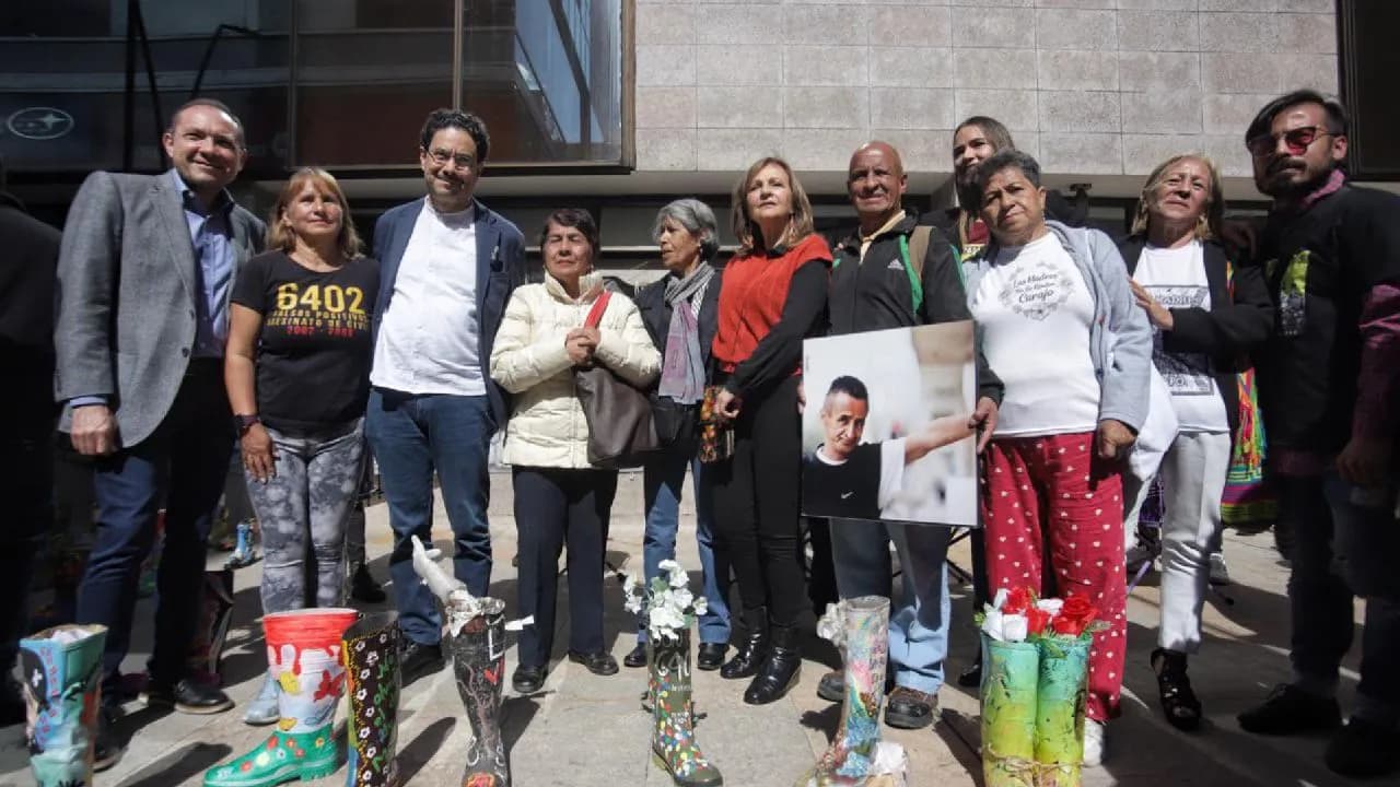 photologuephotos2024-11cepeda-falsos-positivosjpg photologuephotos2024-11cepeda-falsos-positivosjpg