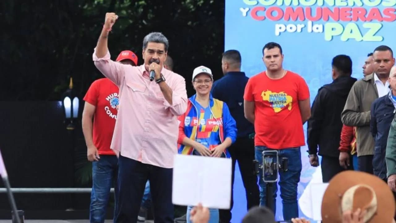 photologuephotos2025-01nicolas_maduro_multitudjpg photologuephotos2025-01nicolas_maduro_multitudjpg