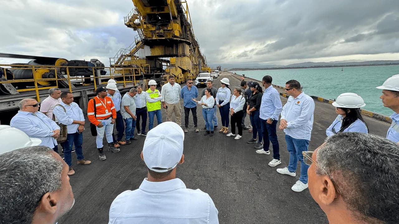 photologuephotos2025-01puerto_brisas_guajirajpg photologuephotos2025-01puerto_brisas_guajirajpg