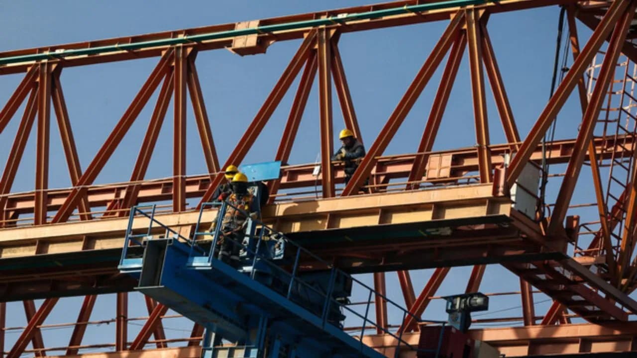 photologuephotos2025-01_cuales_son_las_obras_afectadas_por_el_aplazamiento_en_el_presupuesto_de_2025jpg photologuephotos2025-01_cuales_son_las_obras_afectadas_por_el_aplazamiento_en_el_presupuesto_de_2025jpg