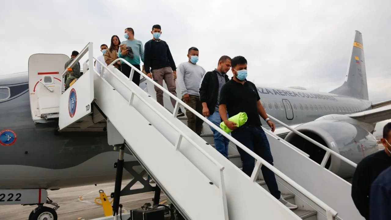 photologuephotos2025-01colombianos_deportados_estados_unidosjpg photologuephotos2025-01colombianos_deportados_estados_unidosjpg