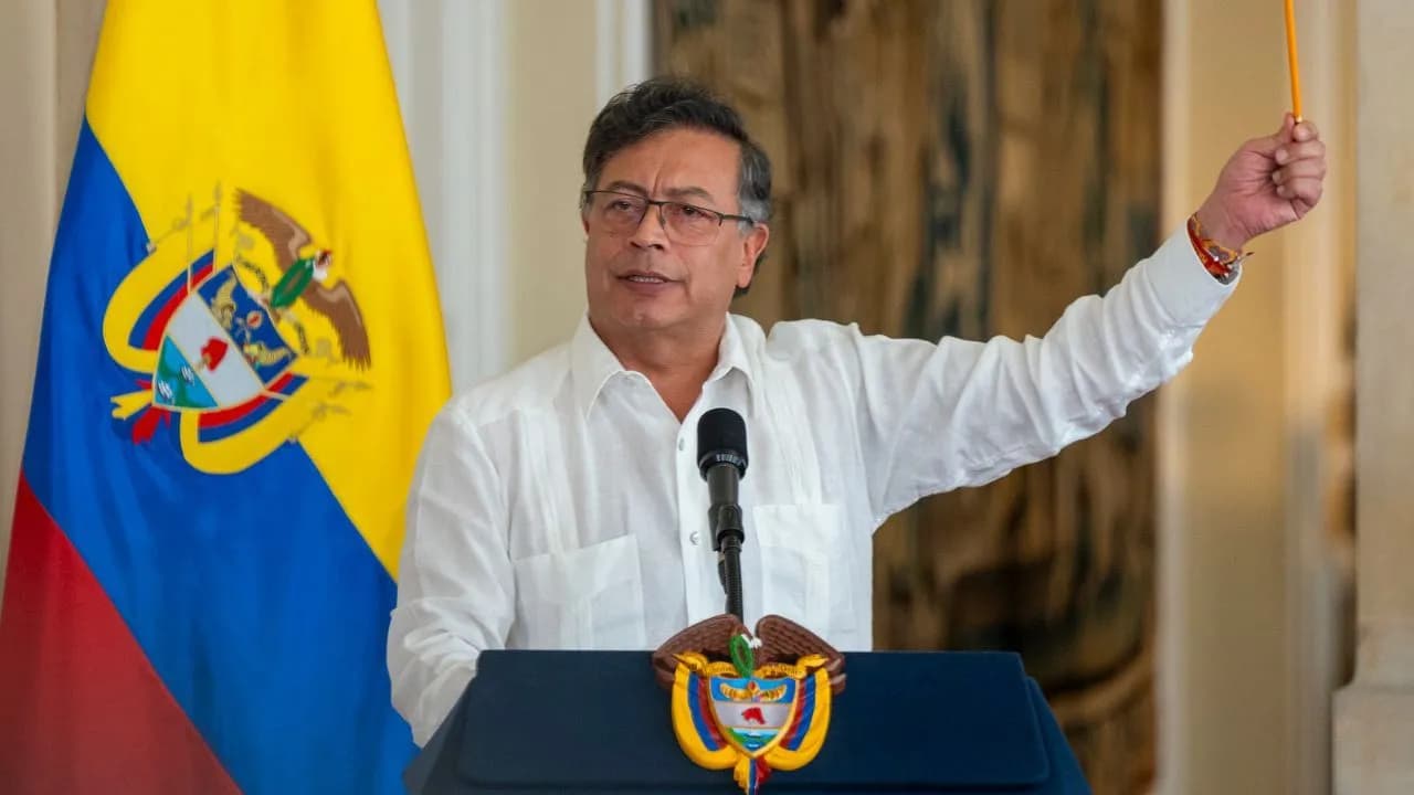photologuephotos2025-02_las_fuerzas_contrarias_al_cambio_lo_detienen_petro_pidio_movilizacion_permanente_para_defender_las_reformasjpg photologuephotos2025-02_las_fuerzas_contrarias_al_cambio_lo_detienen_petro_pidio_movilizacion_permanente_para_defender_las_reformasjpg