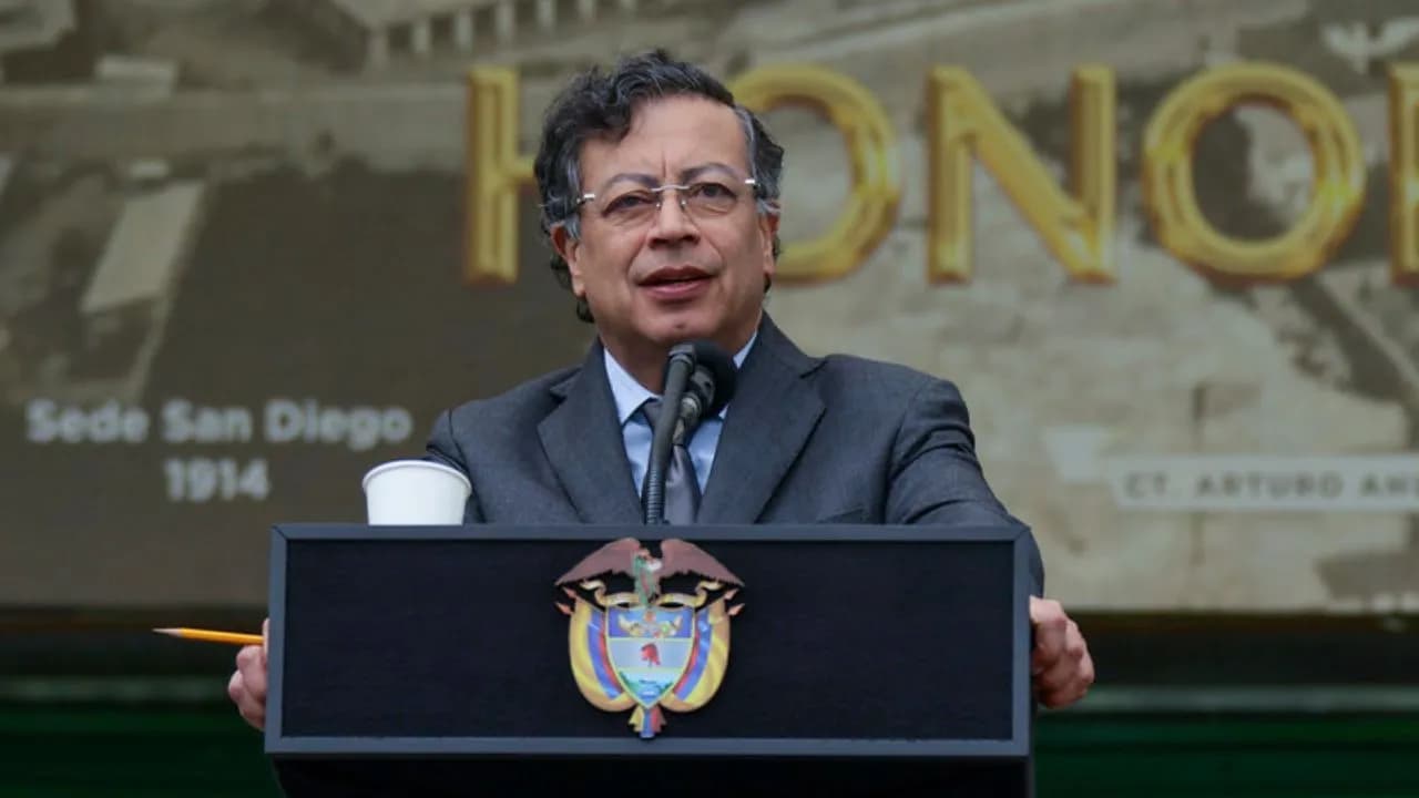 _que_cada_trabajador_salga_a_la_calle_a_defender_sus_derechos_petro_sobre_posible_hundimiento_de_la_reforma_laboral.jpg _que_cada_trabajador_salga_a_la_calle_a_defender_sus_derechos_petro_sobre_posible_hundimiento_de_la_reforma_laboral.jpg