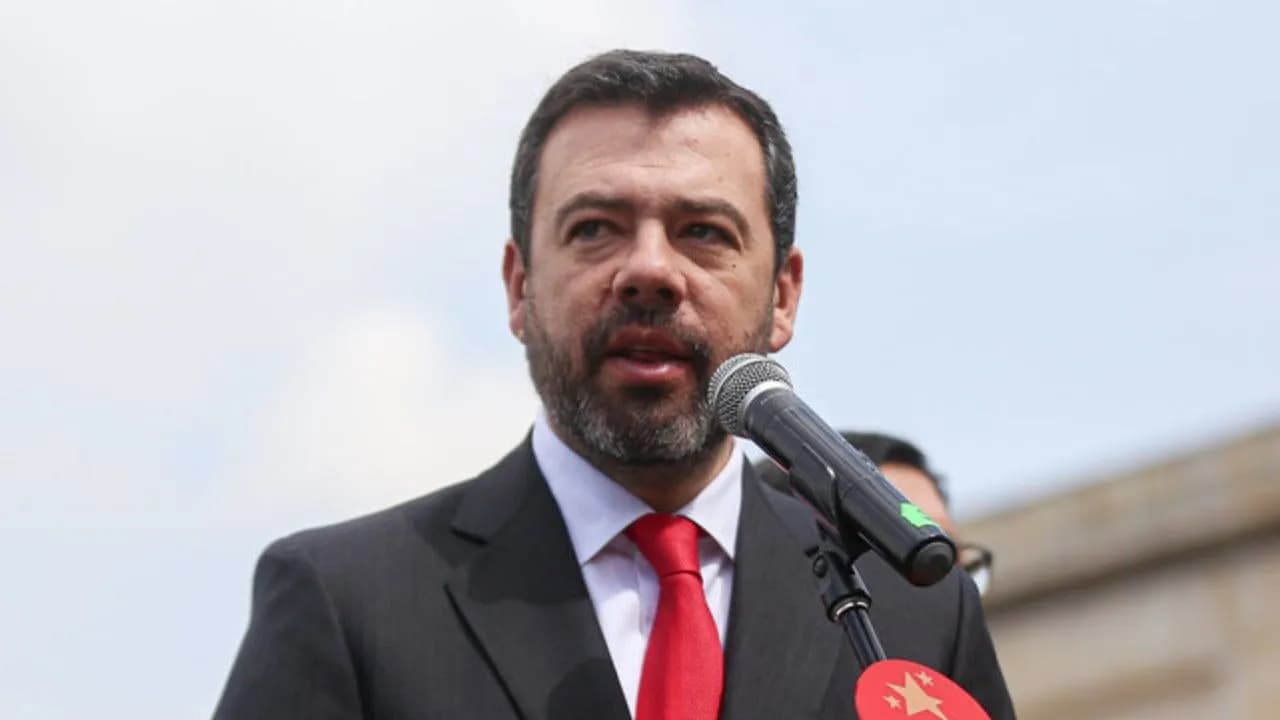 photologuephotos2025-03carlos_fernando_galanjpg photologuephotos2025-03carlos_fernando_galanjpg