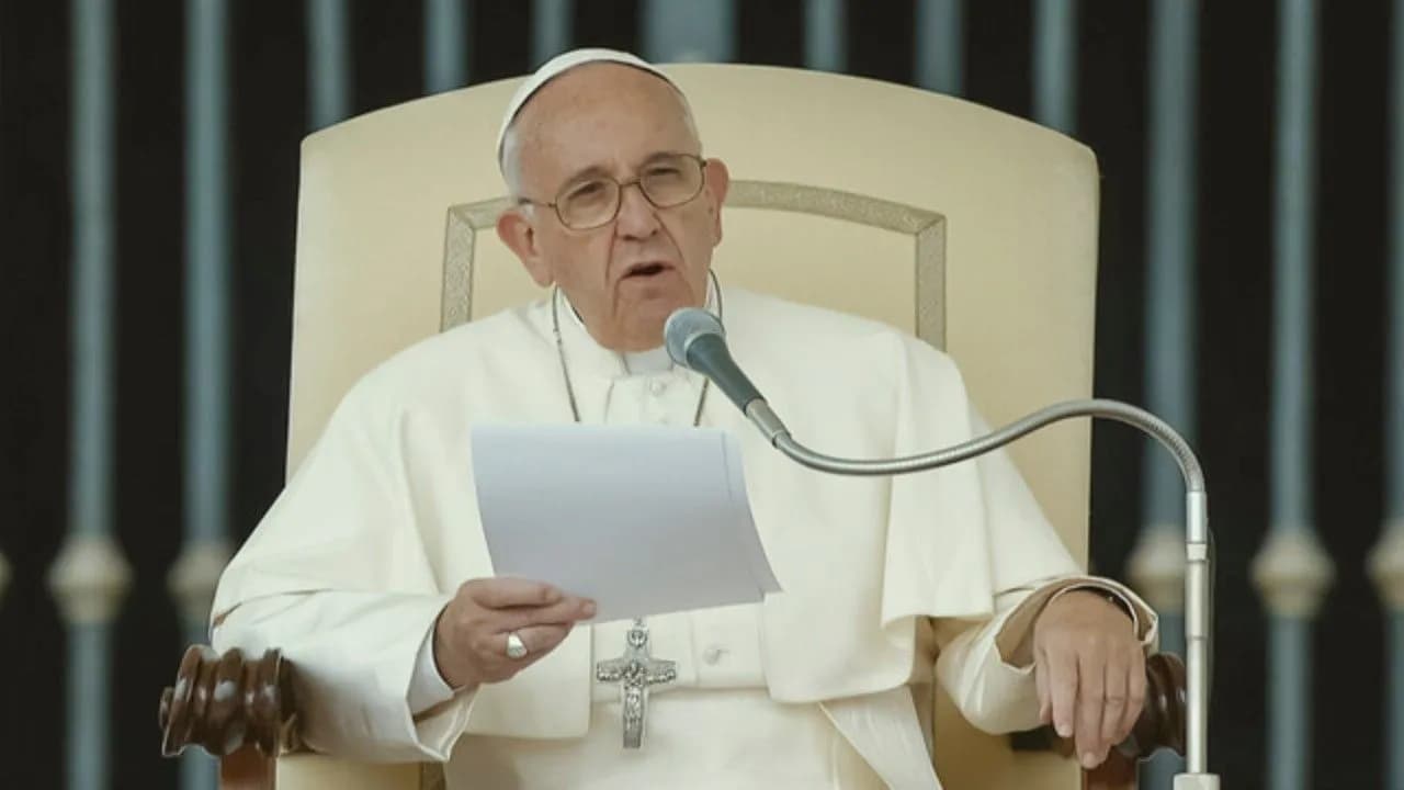 photologuephotos2025-03papa_franciscojpg photologuephotos2025-03papa_franciscojpg