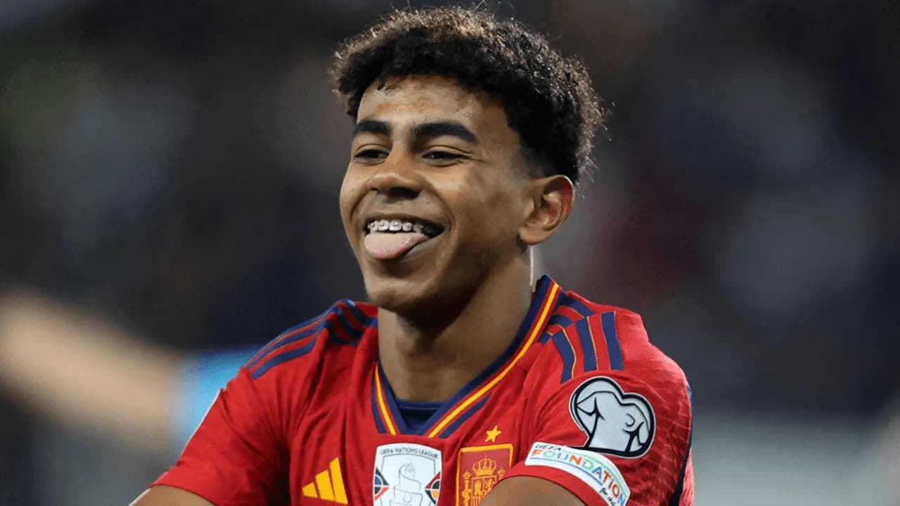 photologuephotos2025-07lamine_yamal_saca_su_lengua_en_la_celebracion_de_su_gol_anotado_con_la_seleccion_espanolapng photologuephotos2025-07lamine_yamal_saca_su_lengua_en_la_celebracion_de_su_gol_anotado_con_la_seleccion_espanolapng
