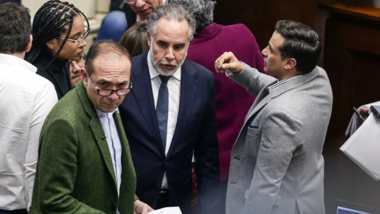photologuephotos2025-06gobierno_y_senado_avanzan_hacia_consenso_para_aprobar_la_reforma_laboraljpg photologuephotos2025-06gobierno_y_senado_avanzan_hacia_consenso_para_aprobar_la_reforma_laboraljpg