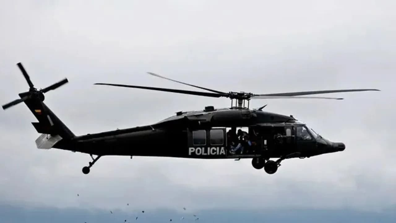 Helicóptero de la Policía Helicóptero de la Policía