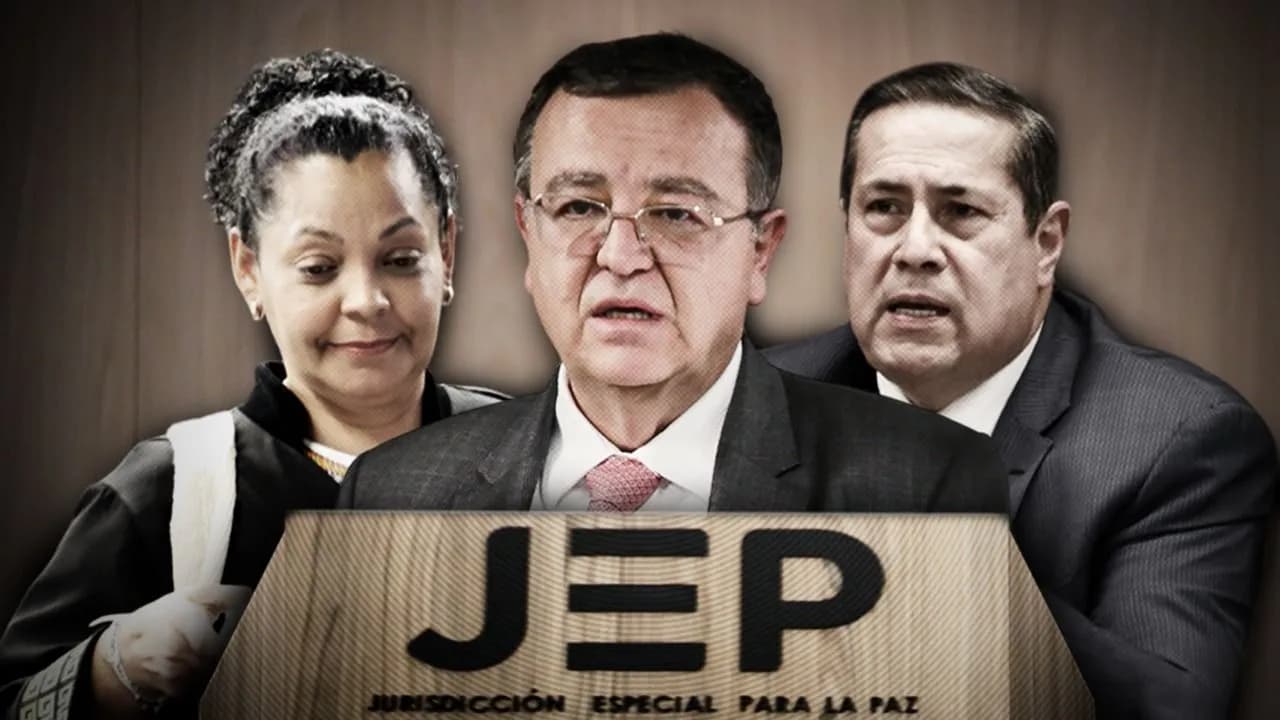 Ana Manuela Ochoa, Alejandro Ramelli y Camilo Suárez. Ana Manuela Ochoa, Alejandro Ramelli y Camilo Suárez.