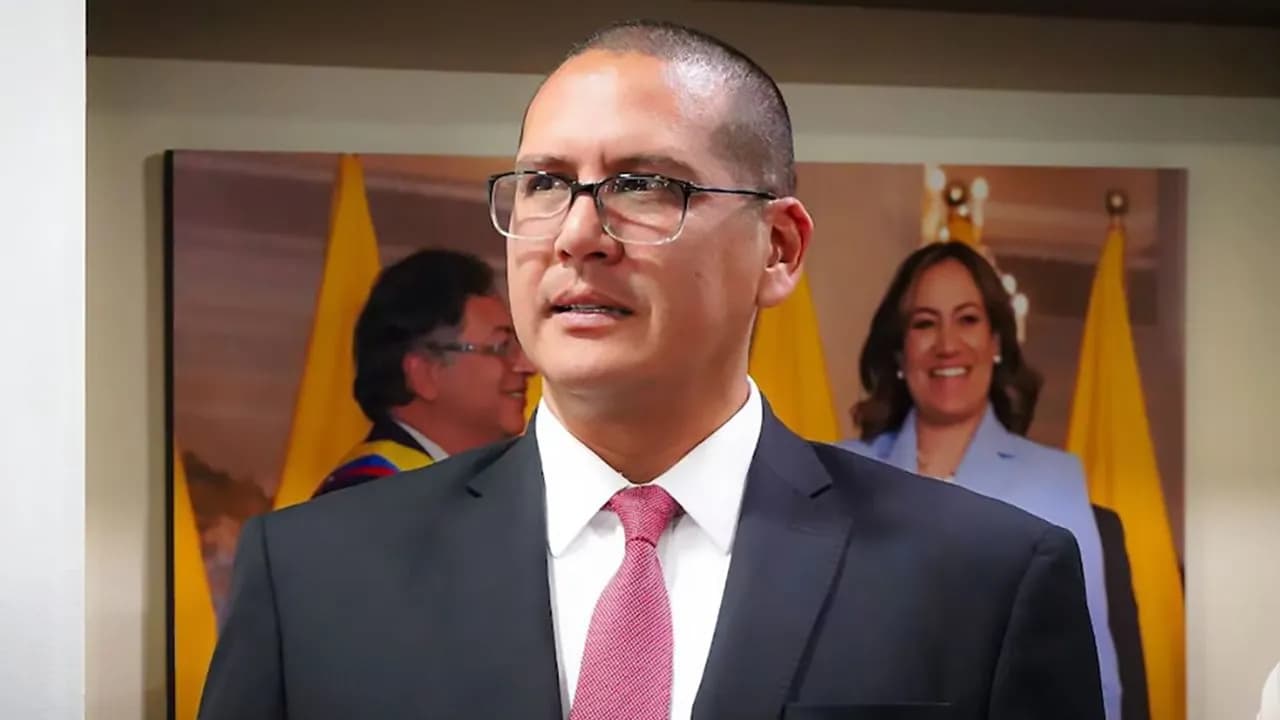Giovanni Rubiano, superintendente de Salud Giovanni Rubiano, superintendente de Salud