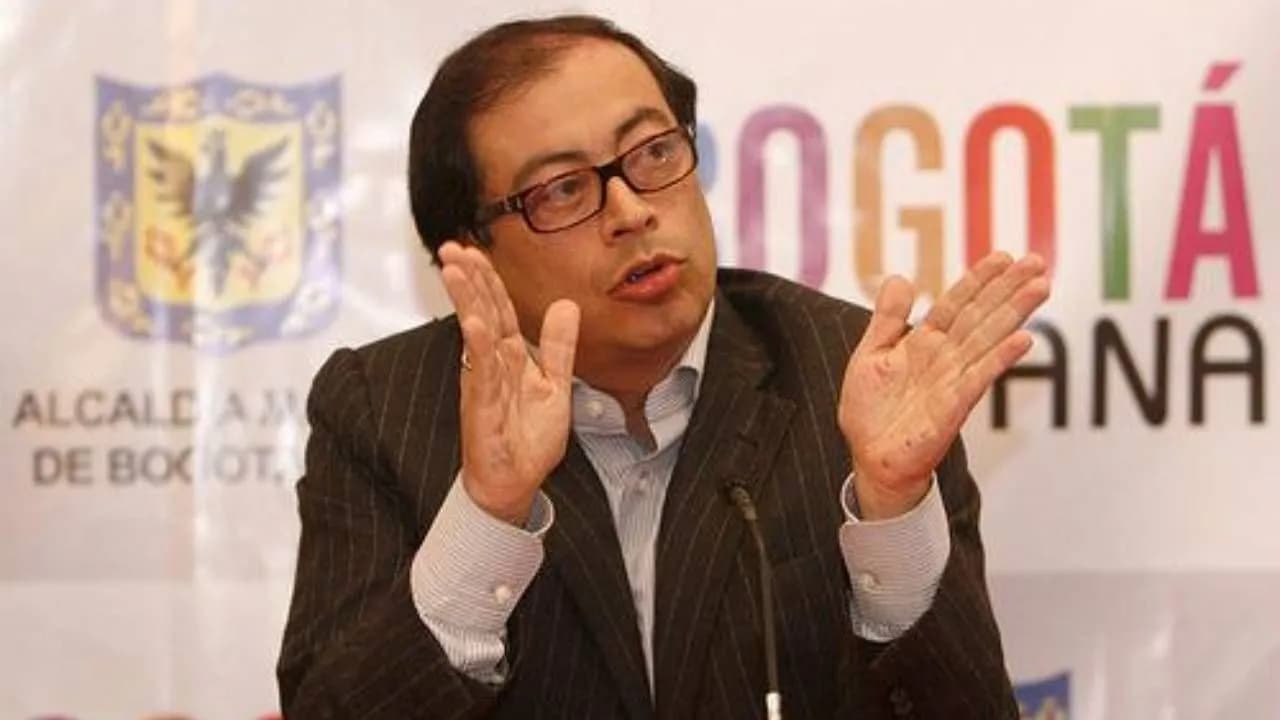 Gustavo Petro alcalde de Bogotá Gustavo Petro alcalde de Bogotá