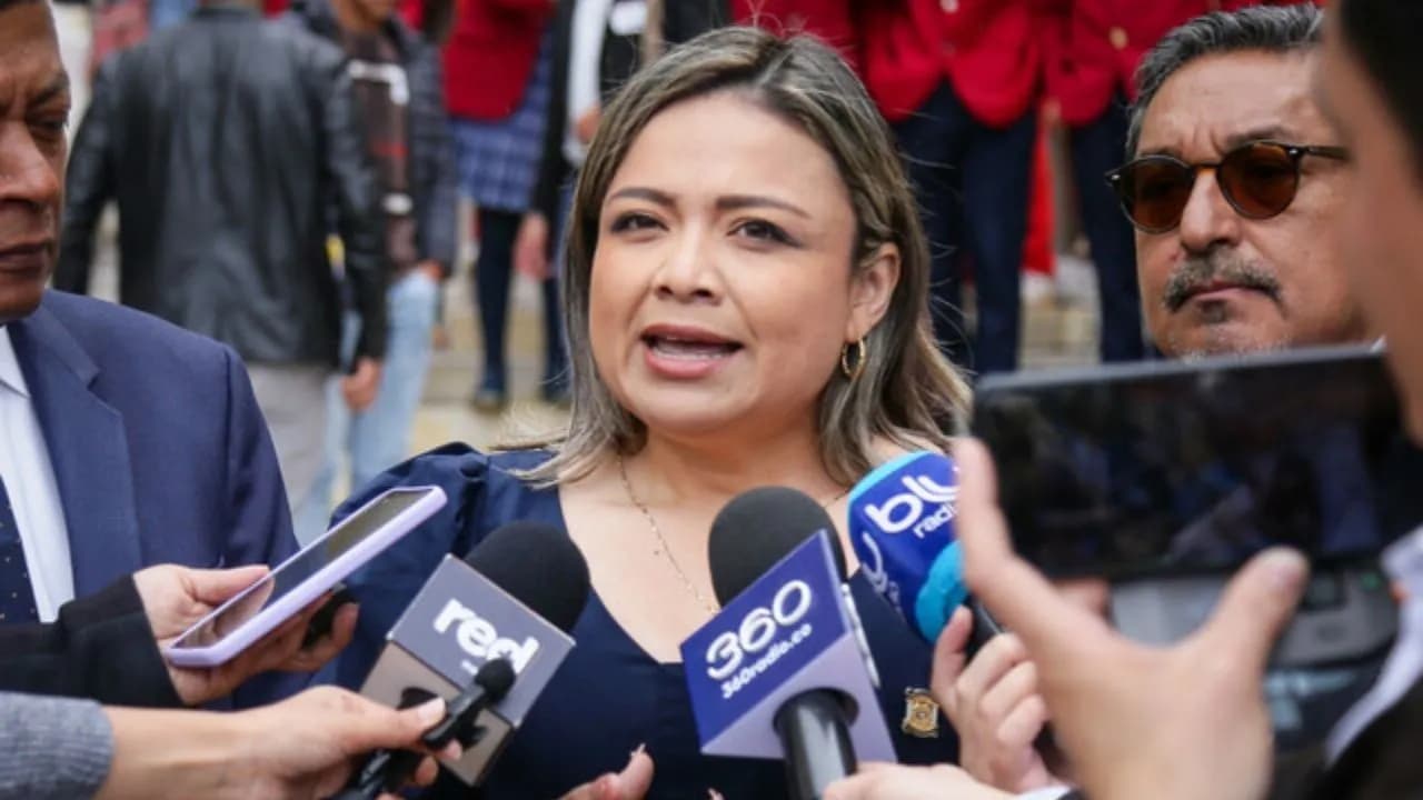 lina_garrido_segunda_vicepresidenta_de_la_camara_denuncio_amenazas_de_muerte_en_su_contra_0.jpg lina_garrido_segunda_vicepresidenta_de_la_camara_denuncio_amenazas_de_muerte_en_su_contra_0.jpg