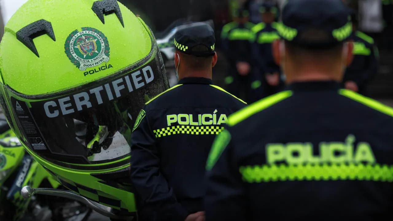photologuephotos2022-11policia-patrulleros-asaltojpg photologuephotos2022-11policia-patrulleros-asaltojpg