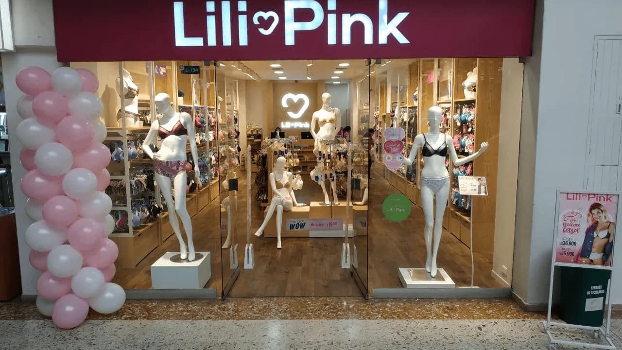 Operativo de la Fiscalía en tiendas Lili Pink Operativo de la Fiscalía en tiendas Lili Pink