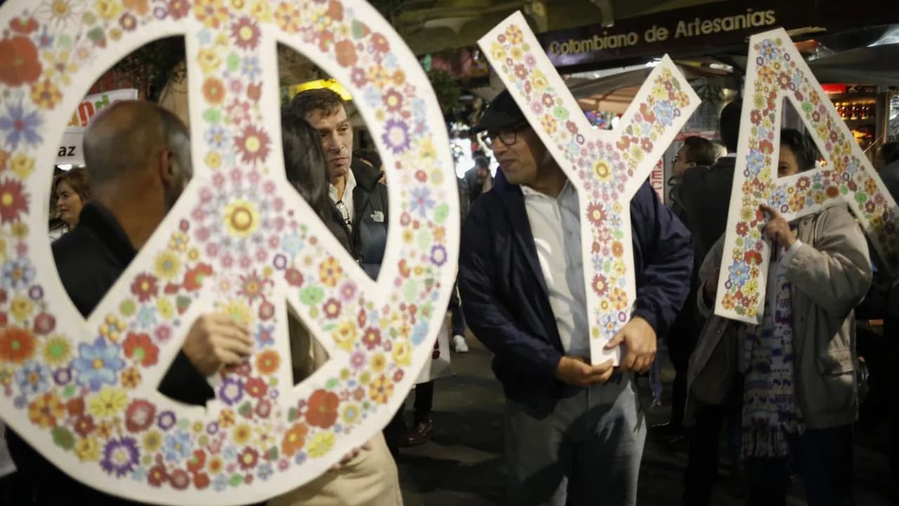 photologuephotos2022-12gestores_de_paz_millon_de_pesosjpg photologuephotos2022-12gestores_de_paz_millon_de_pesosjpg