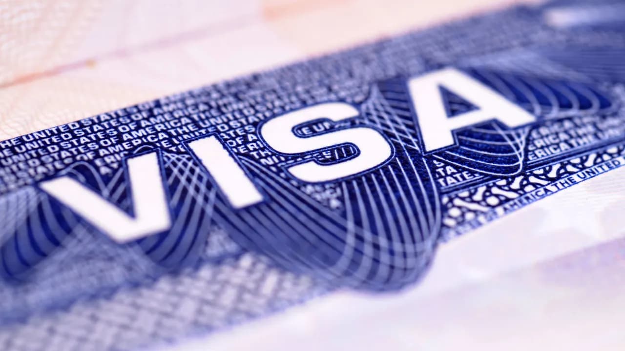 photologuephotos2022-11american-visa-documentjpg photologuephotos2022-11american-visa-documentjpg