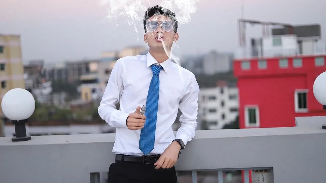 photologuephotos2023-01cigarrilloelectronico_0jpg photologuephotos2023-01cigarrilloelectronico_0jpg