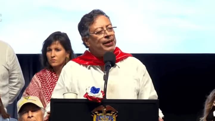 'Ya el mundo no conoce a Colombia por Escobar, sino por mí': Petro en la movilización en Ibagué 'Ya el mundo no conoce a Colombia por Escobar, sino por mí': Petro en la movilización en Ibagué