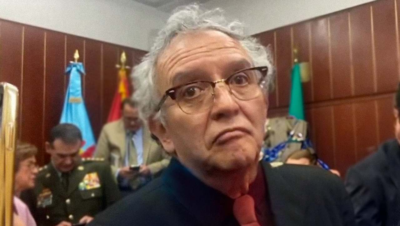 No hay indicios de compra de software Pegasus, dice el director encargado de la Dirección Nacional de Inteligencia