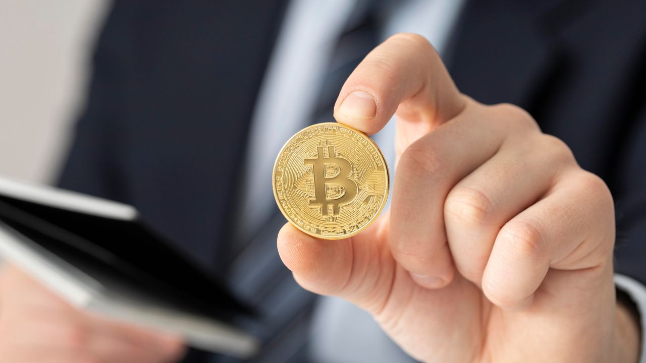 Por qué el Bitcoin se acerca a los 100.000 dólares? Factores y tendencias  actuales