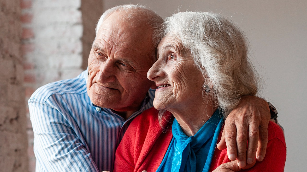 Economía plateada: ¿por qué los adultos mayores son cada vez atractivos para el mercado?