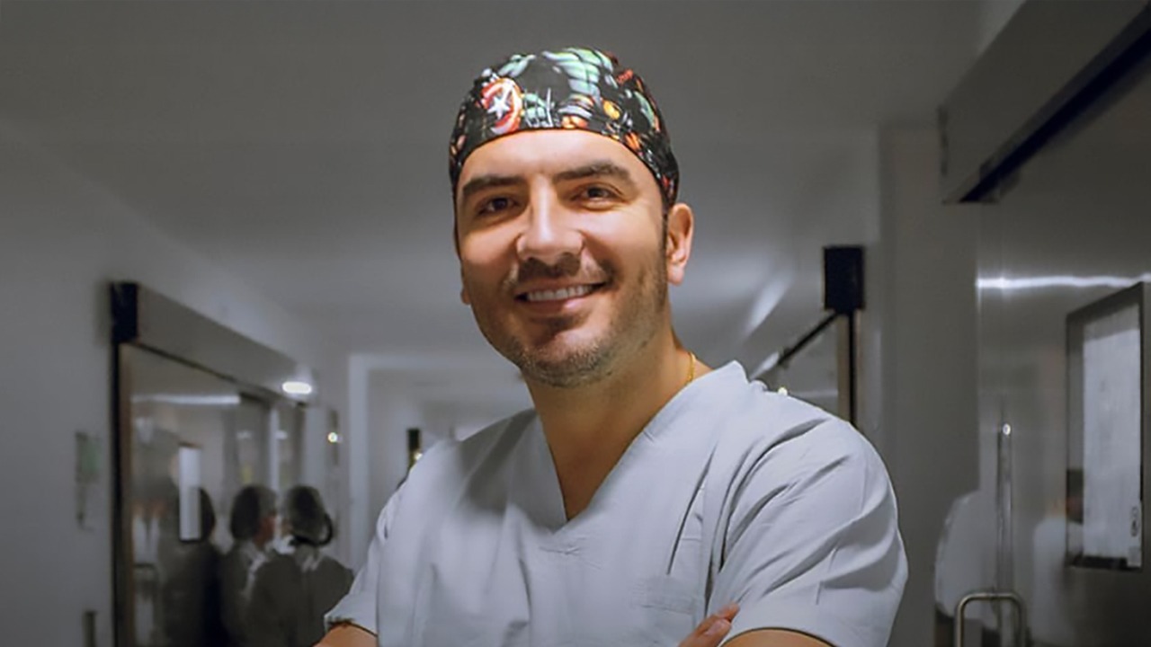 Luis Fernando Reyes Meza, cirujano plástico, condenado a 6 años por  violencia intrafamiliar