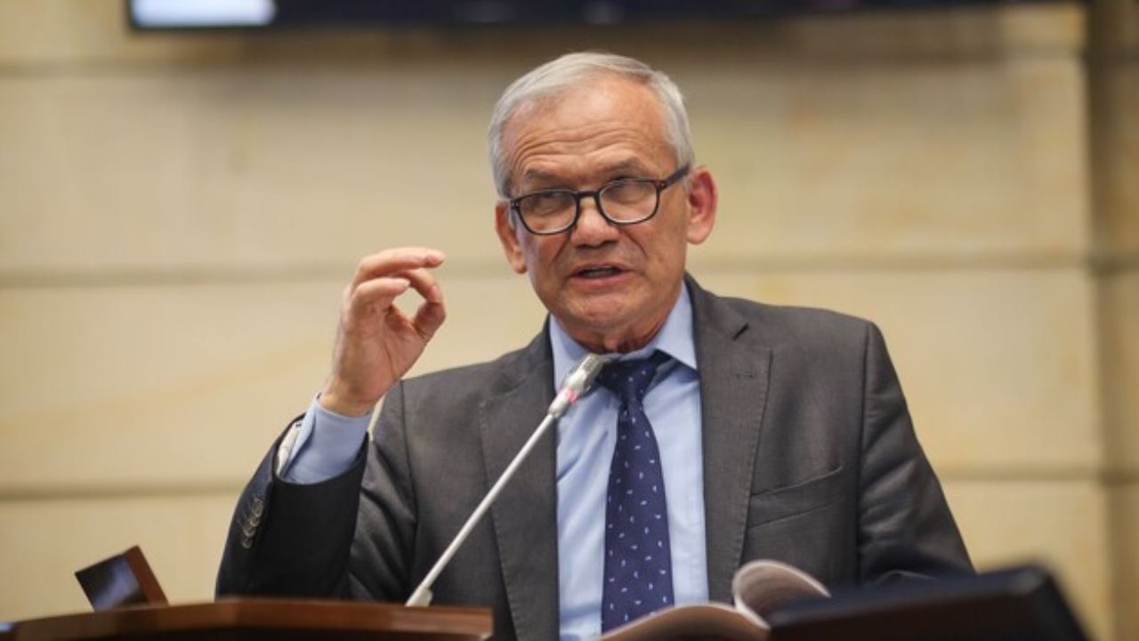 Carlos Ramón González, exdirector del Dapre. | Crédito: Colprensa