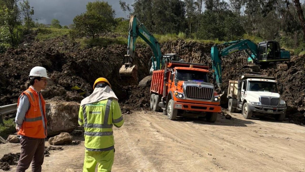 La ANI indicó que se han identificado al menos 34 puntos críticos en las vías de Cundinamarca y Meta. | Crédito: Redes sociales de la ANI