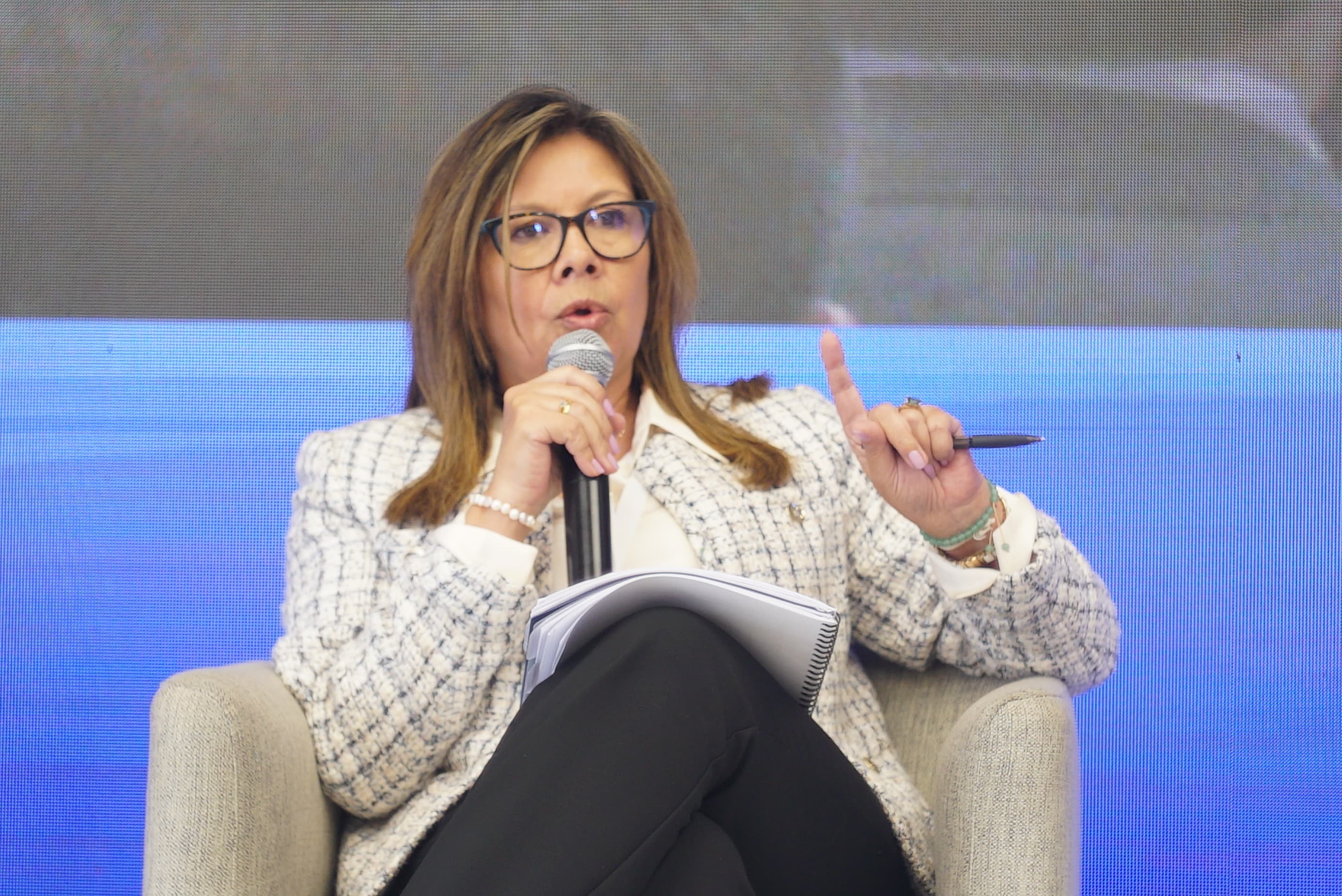 Luz Adriana Camargo, fiscal general