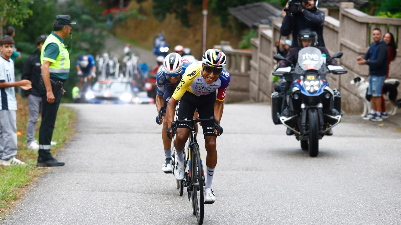 Egan Bernal en la Vuelta España 2025. Crédito: @Lavuelta