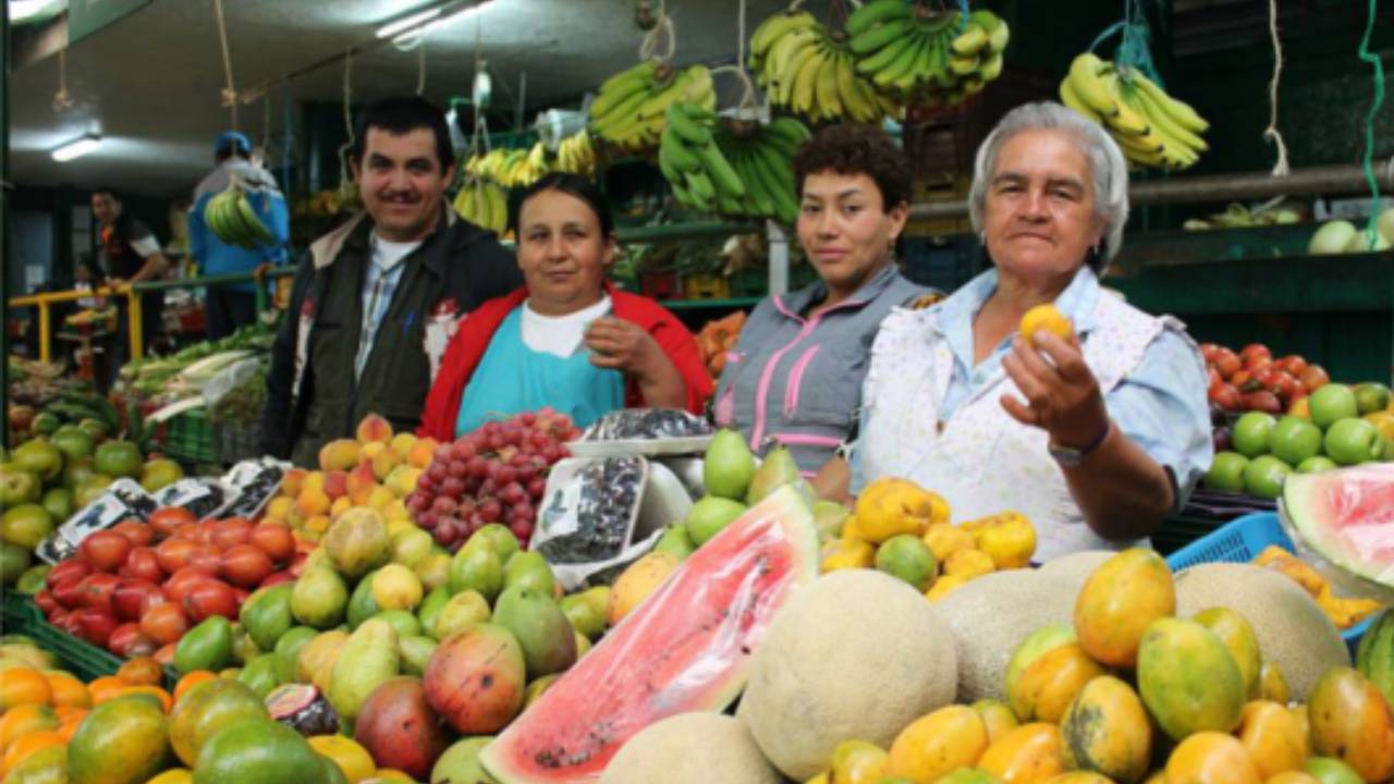 ¿Subirá o bajará la inflación en agosto? Esto anticipan las encuestas y los expertos