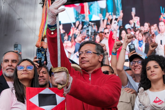 Quintero y la bandera rojinegra: ¿qué significa?