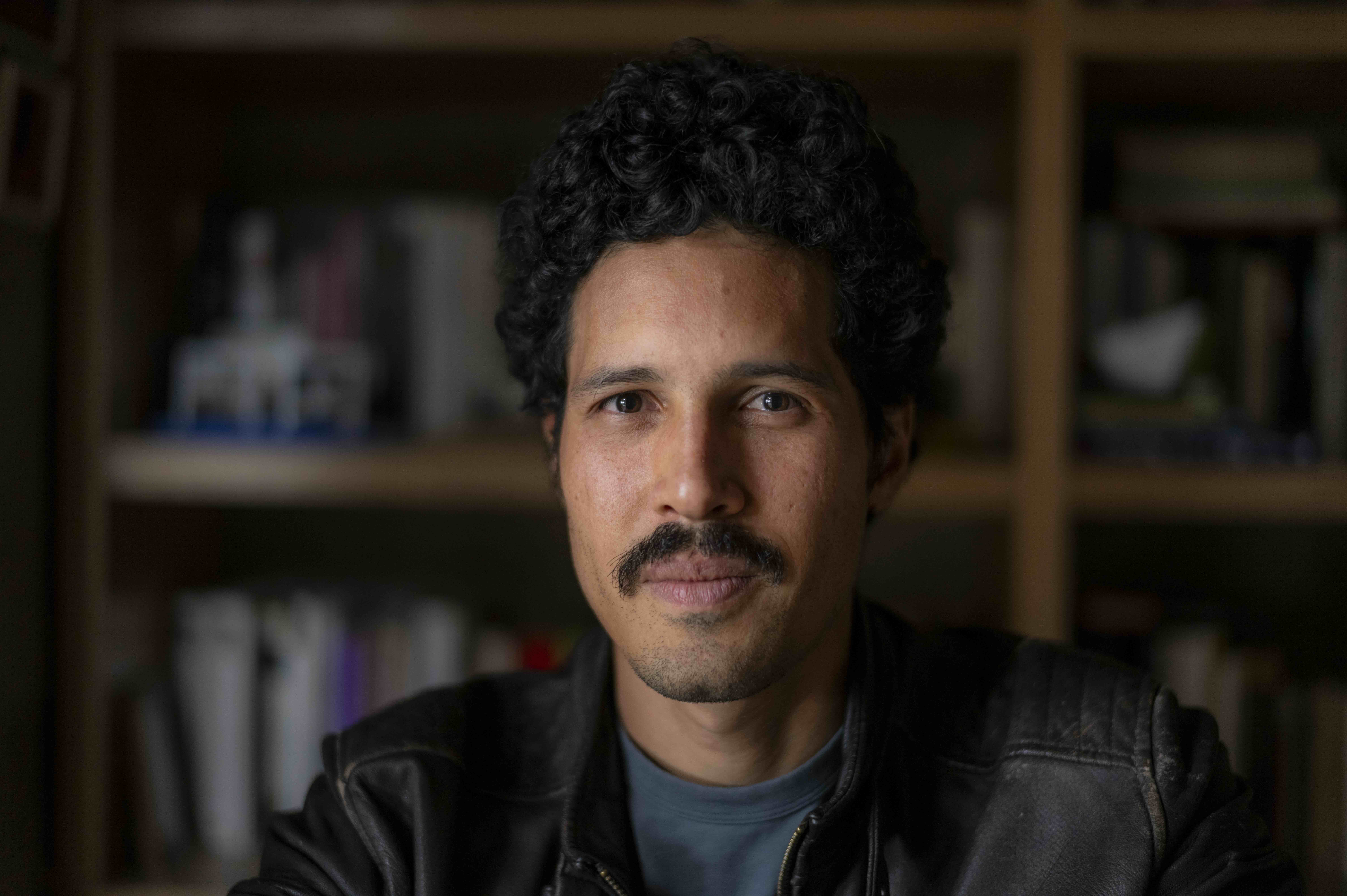 Jorge Caraballo, periodista y escritor.  Créditos: Federico Ríos.