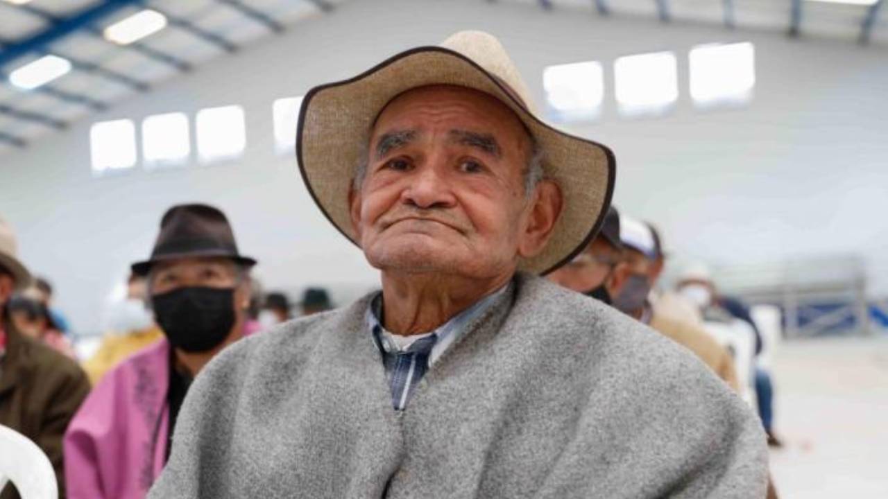 El cuidado de las personas mayores, un reto que combina atención médica, apoyo emocional y sostenibilidad financiera. Crédito: Prosperidad Social