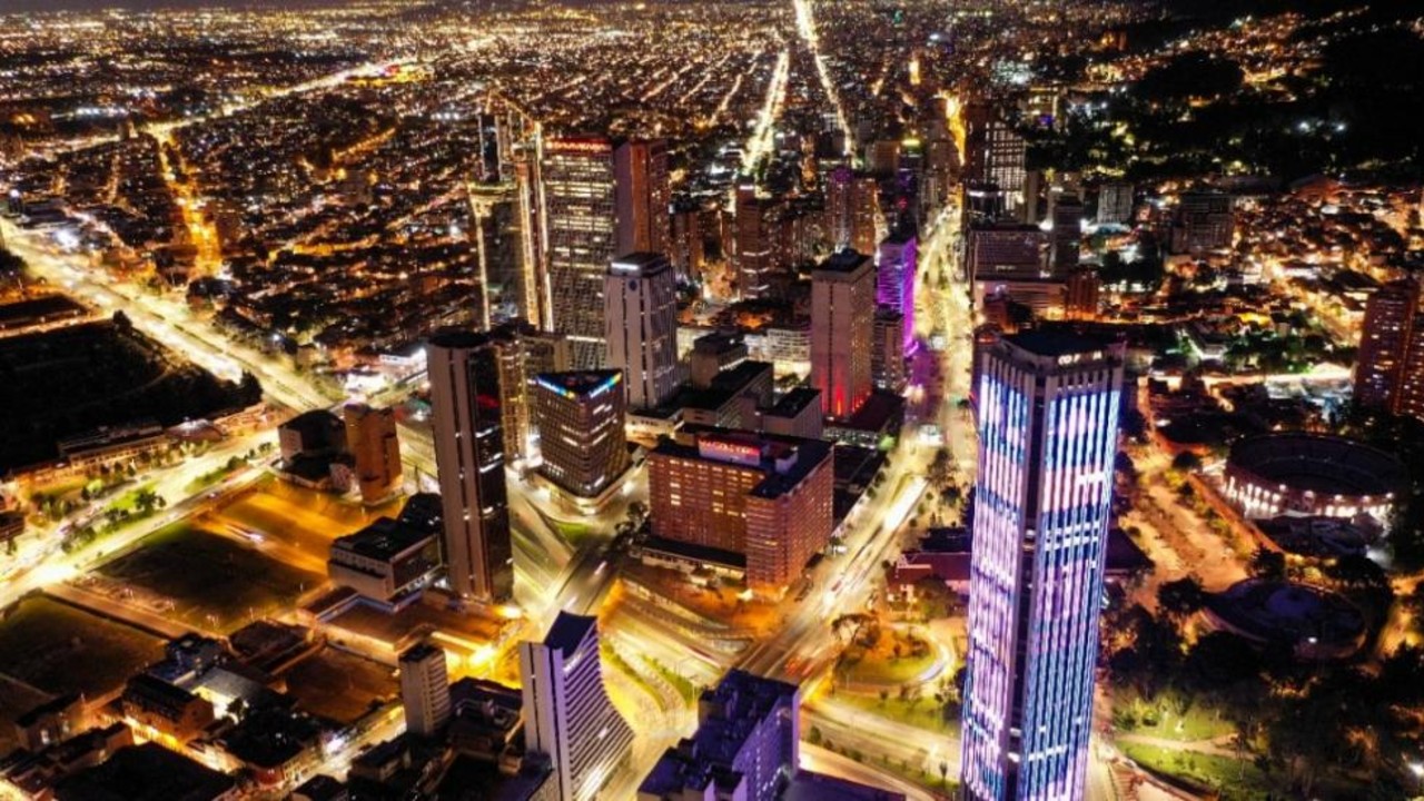 En un proyecto de ley, el Gobierno propuso condicionar los subsidios de energía al nivel de consumo. Créditos: Alcaldía de Bogotá