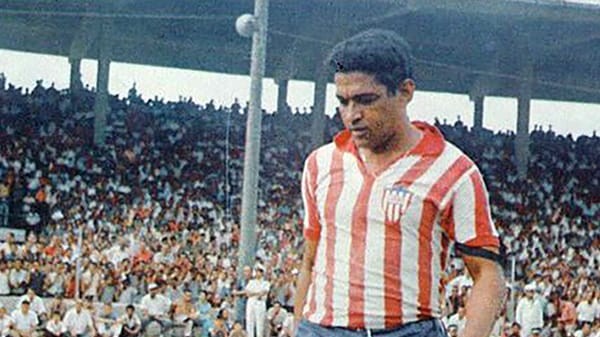 Garrincha con la camiseta del Junior.
